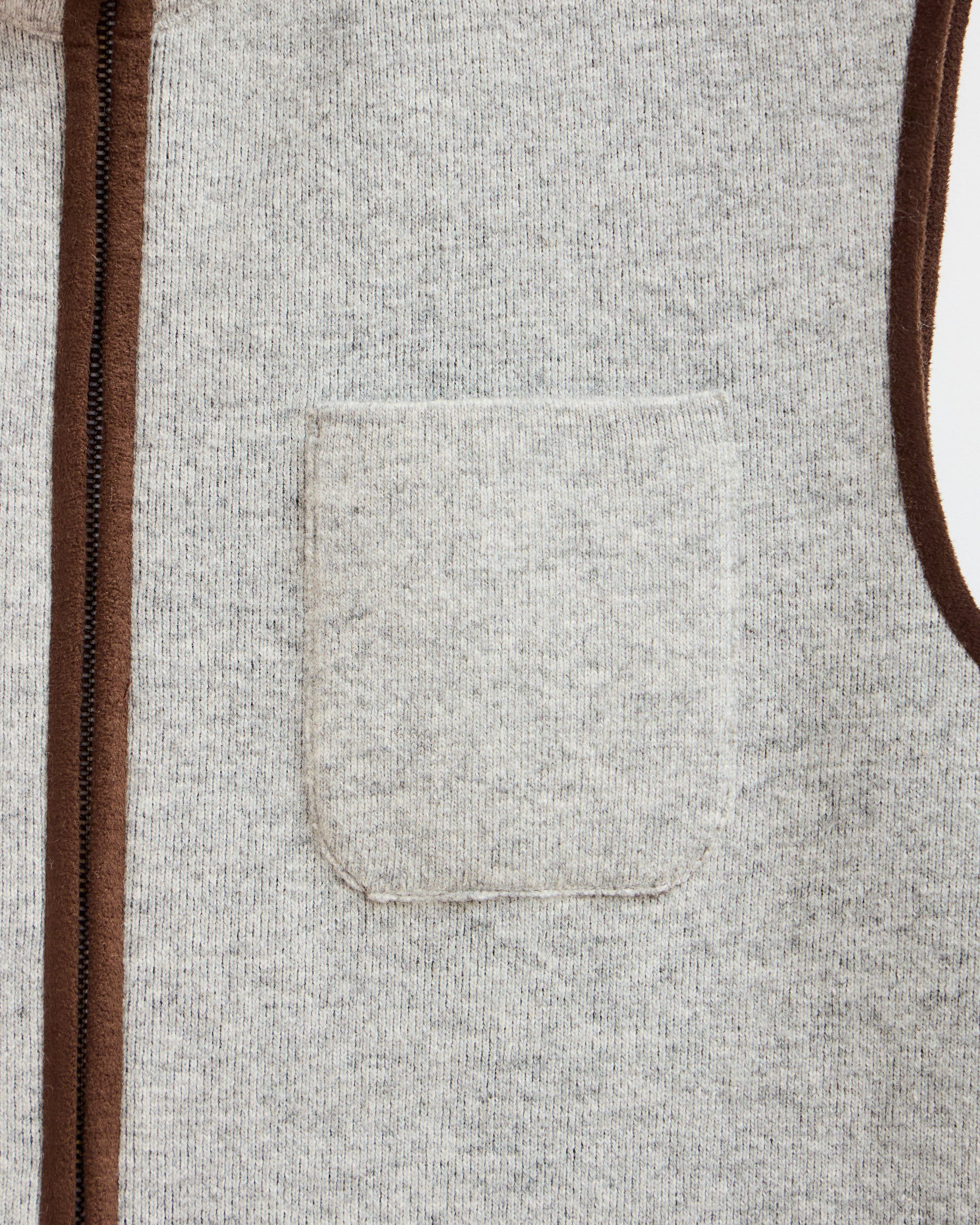 Luxurious Cashmere Vest: Unmatched Softness and Comfort