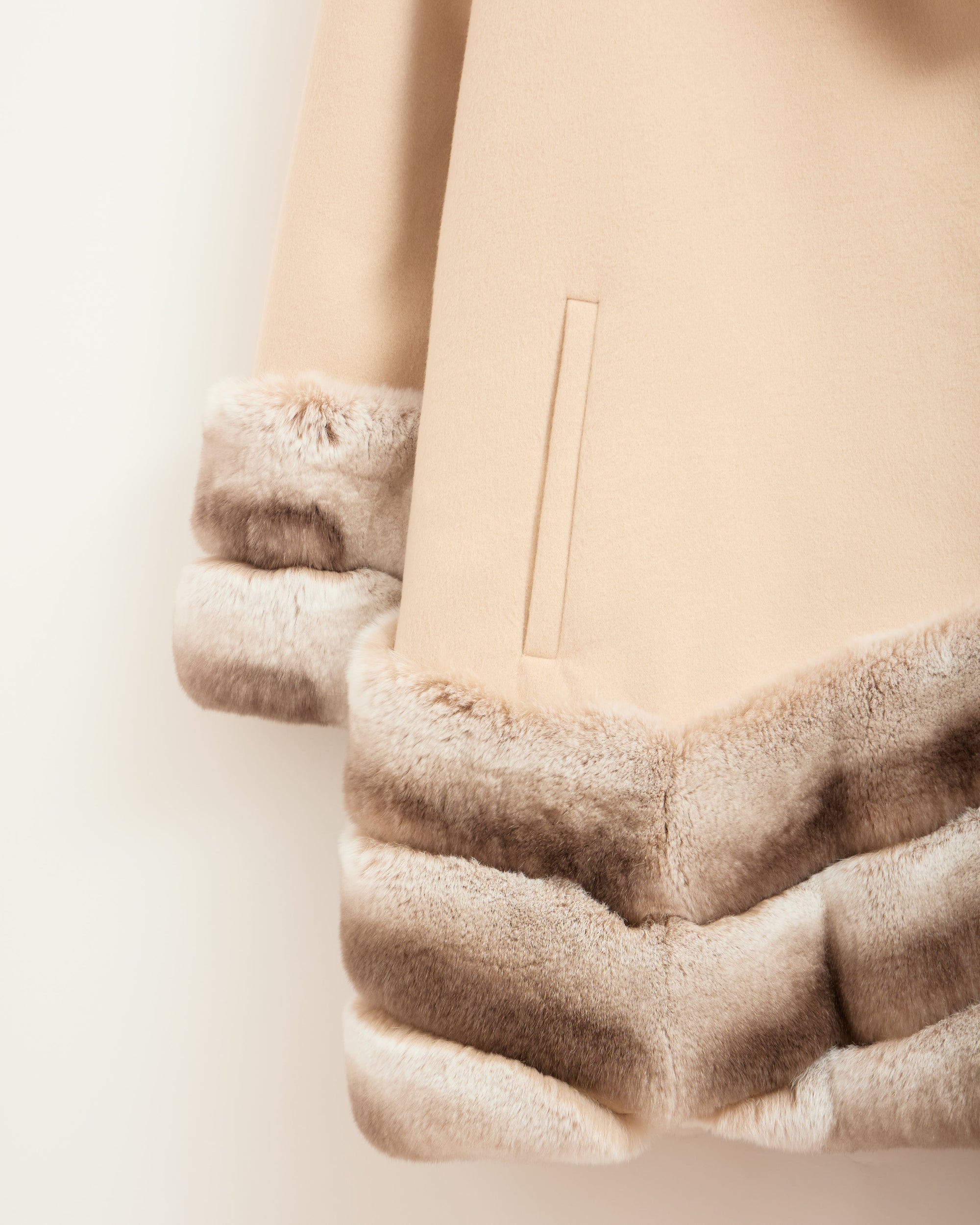 Opulent Cashmere Coat with Chinchilla Detailing