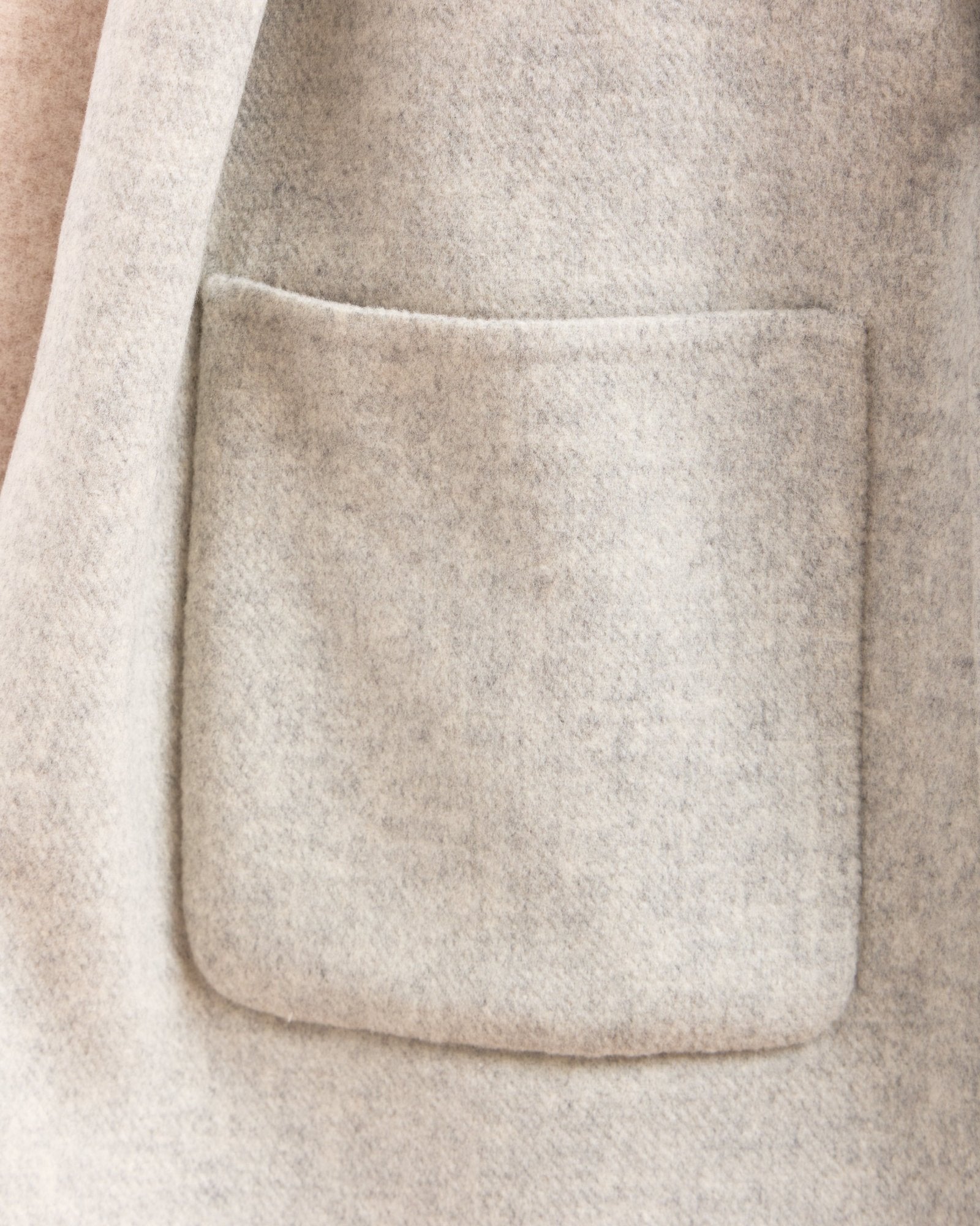 Oversized Cashmere Coat in Camel